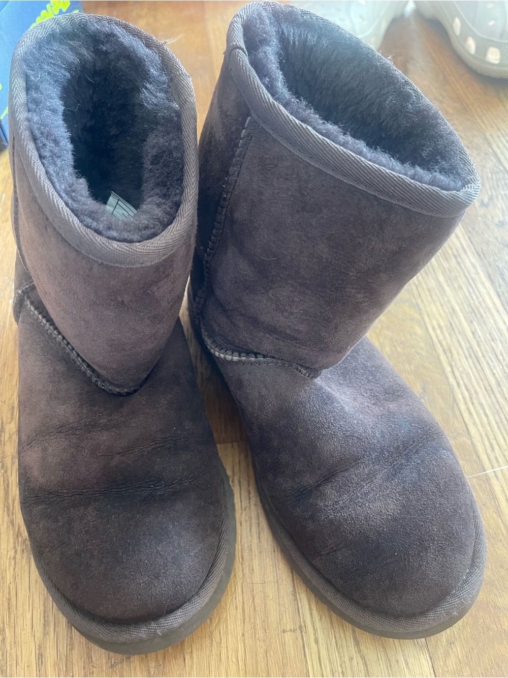 UGG Kids Short Suede Boots - Brown